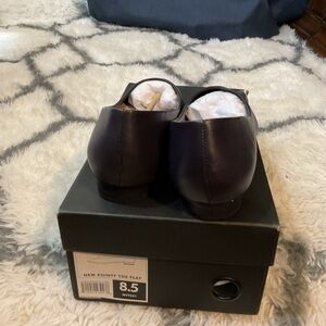 Black Leather Oxford Shoes Sleek Minimalist Design